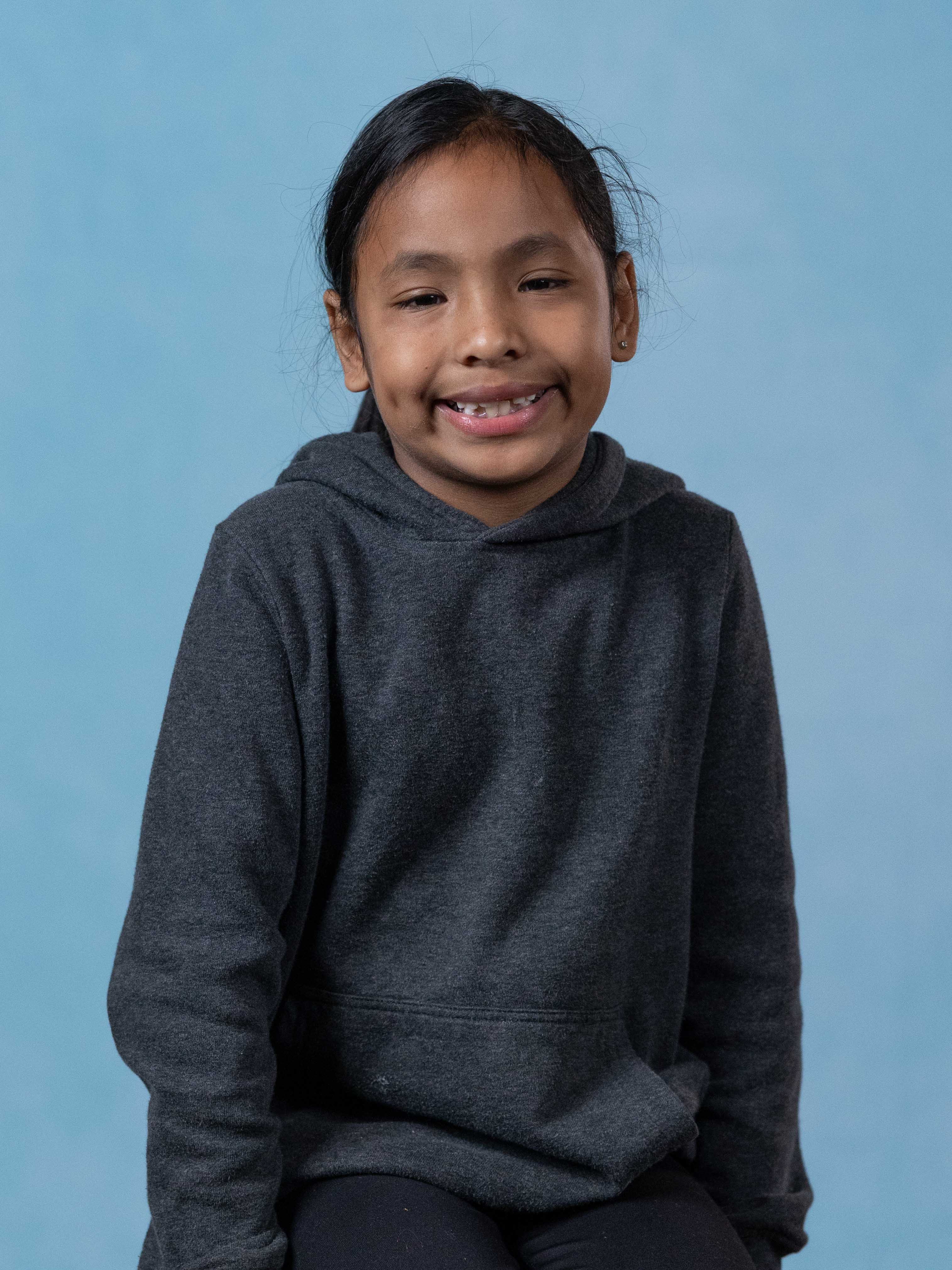 Leigh Chevelle Perriera Publico